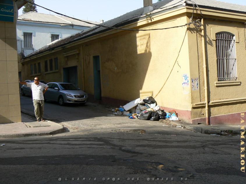 rue Poirie angle rue Mirauchaux .jpg
